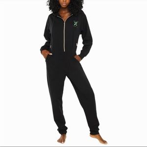 NWOT savage x fenty Onzie